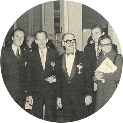 1975